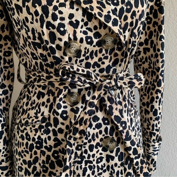 Forever 21 Leopard Trench Coat - Picture 5 of 10